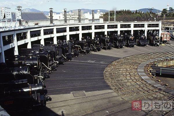 閉館の梅小路蒸気機関車館 スチーム号は15分間隔で運転 米国