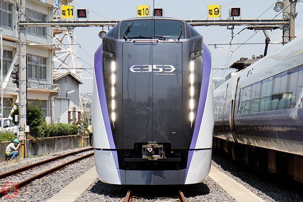 中央本線特急の新型E353系、12月23日デビュー 「スーパーあずさ」として運転 JR東日本（写真17枚） | 乗りものニュース