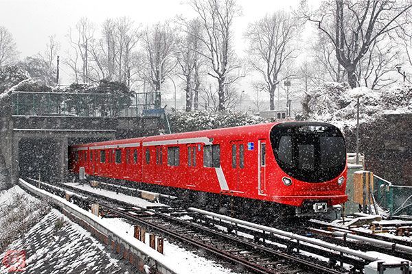 東京メトロの新型2000系 「数字4桁」に込められた路線の構造とは