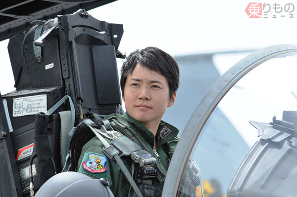 空自F-15Jに初の女性パイロット誕生の背景 女性と戦闘機の歴史
