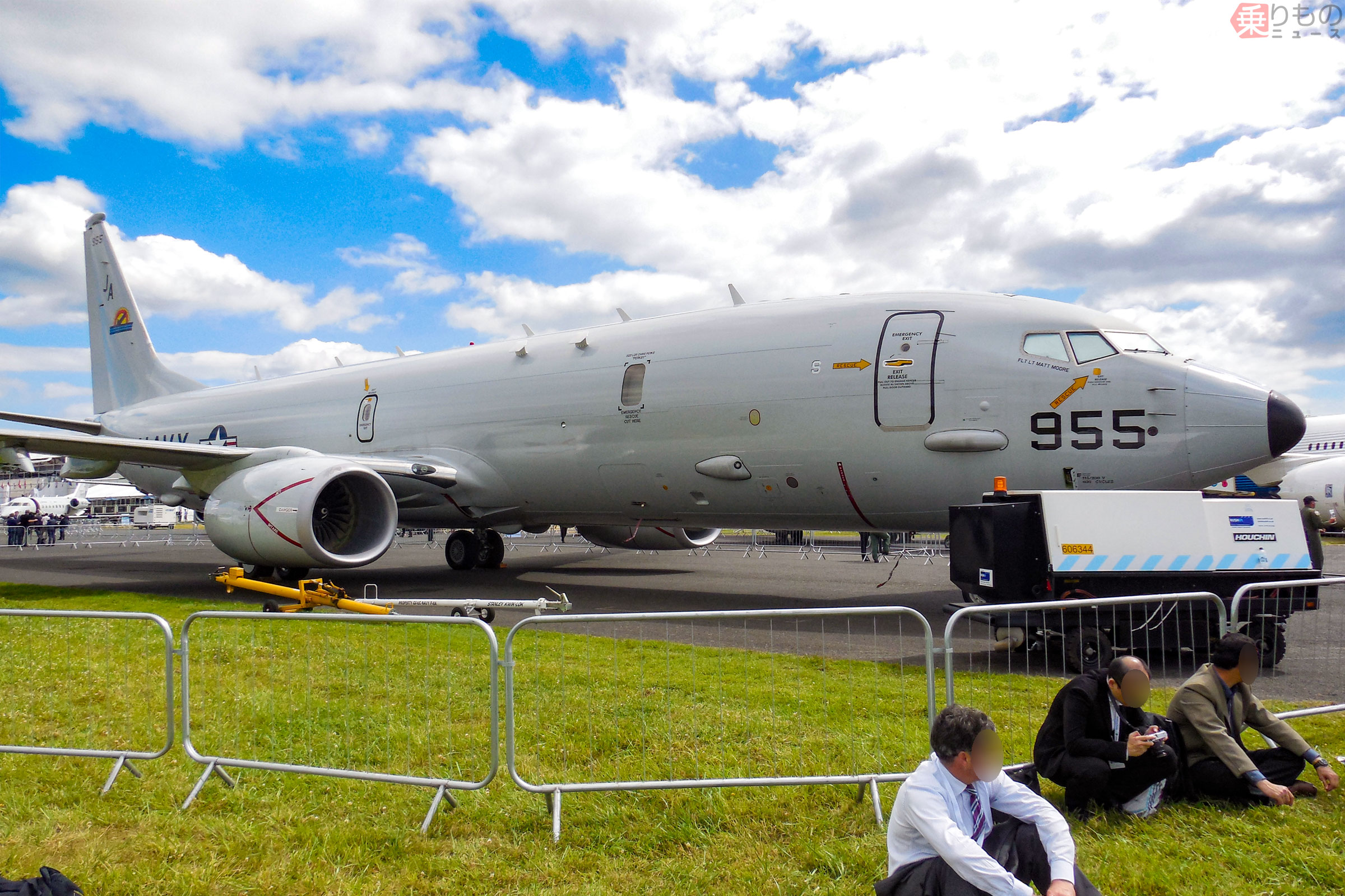 海自P-1とは大違い！ 哨戒機P-8はどんな飛行機？ 同じP-3C後継機の