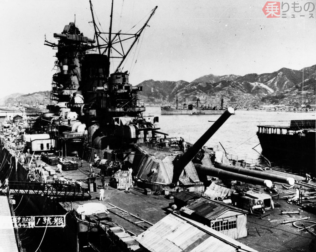 戦艦大和 主砲　1/125 九四式45口径46センチ三連装主砲　模型　アシェット 戦艦大和 九四式46センチ3連装主砲塔 (プラモデル) - ホビー