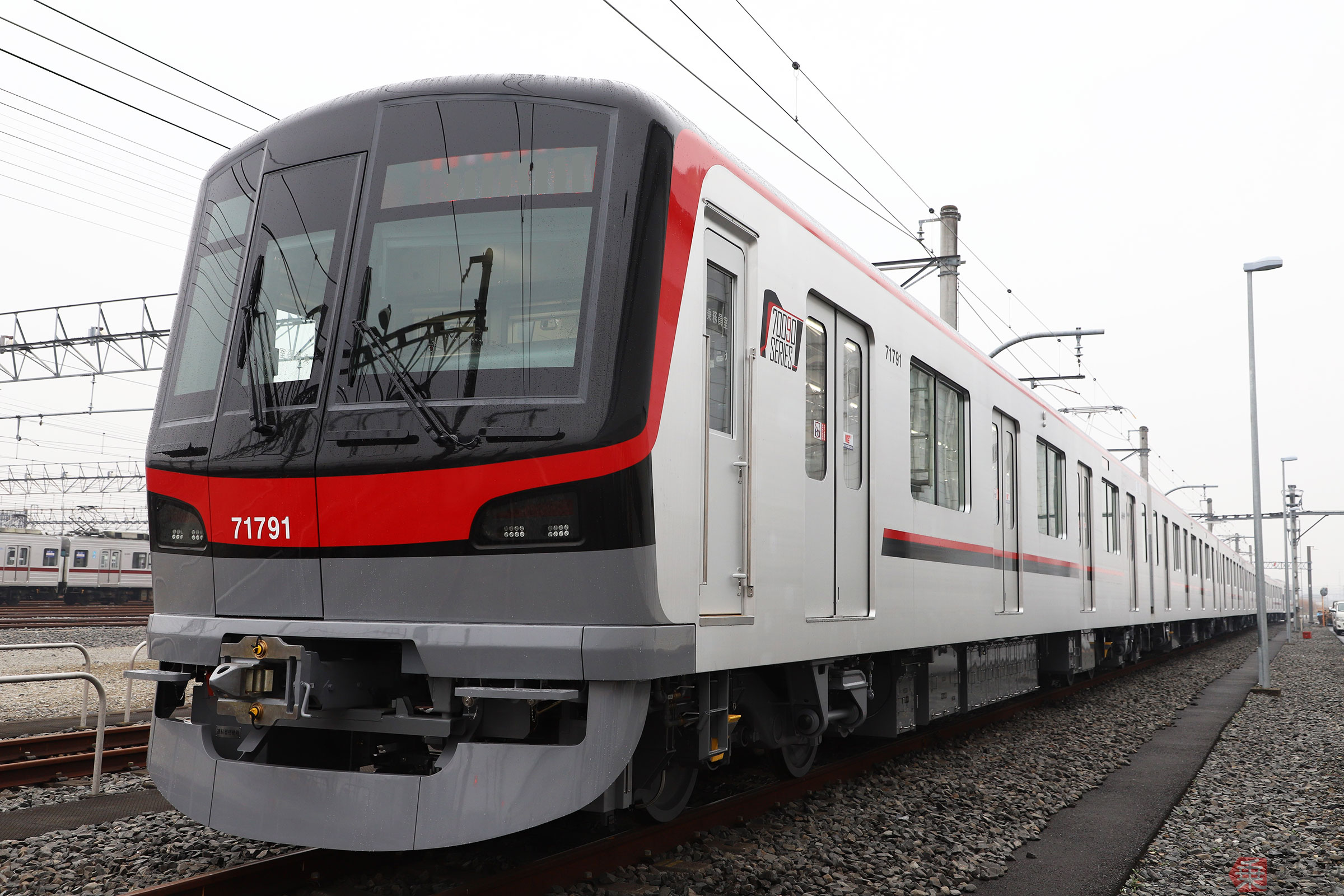 座席指定列車「THライナー」6月登場 東武線・東京メトロ日比谷線直通