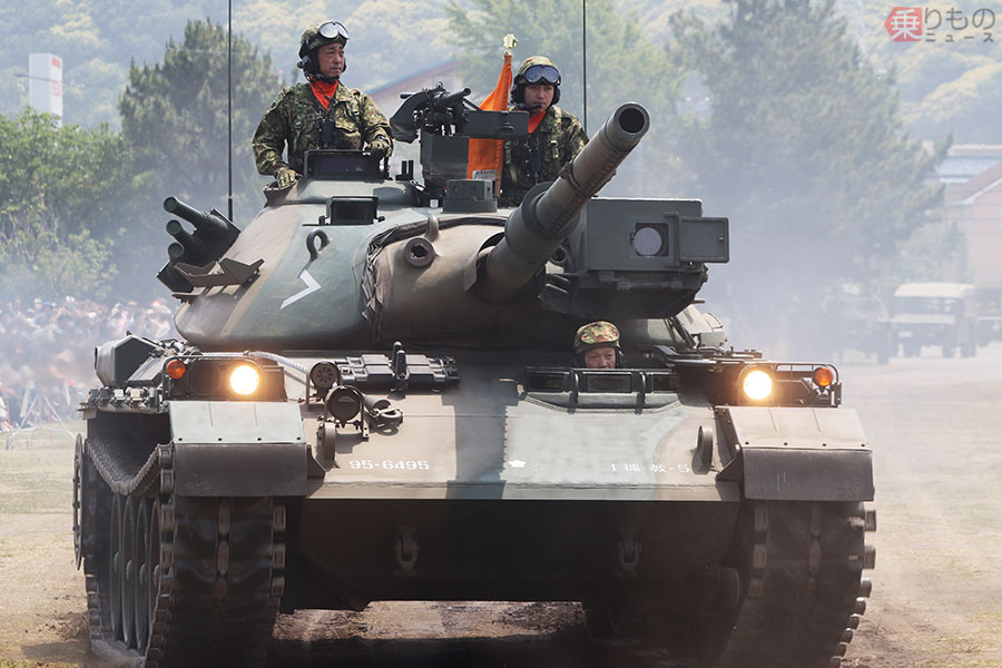 陸自「74式戦車（改）」を知っているか わずか4両のレア戦車 90