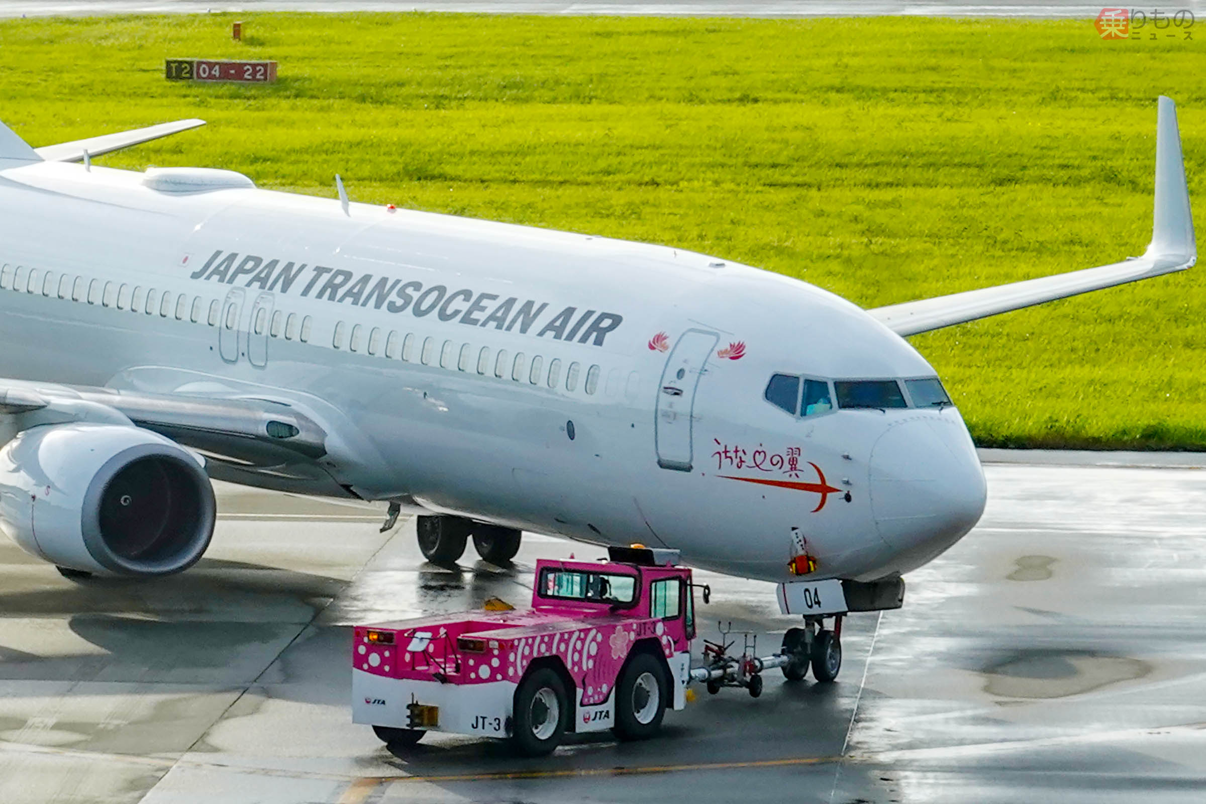 JTA ボーイング737の客室窓 左右で数が違う? 新旧737でも異なる非対称