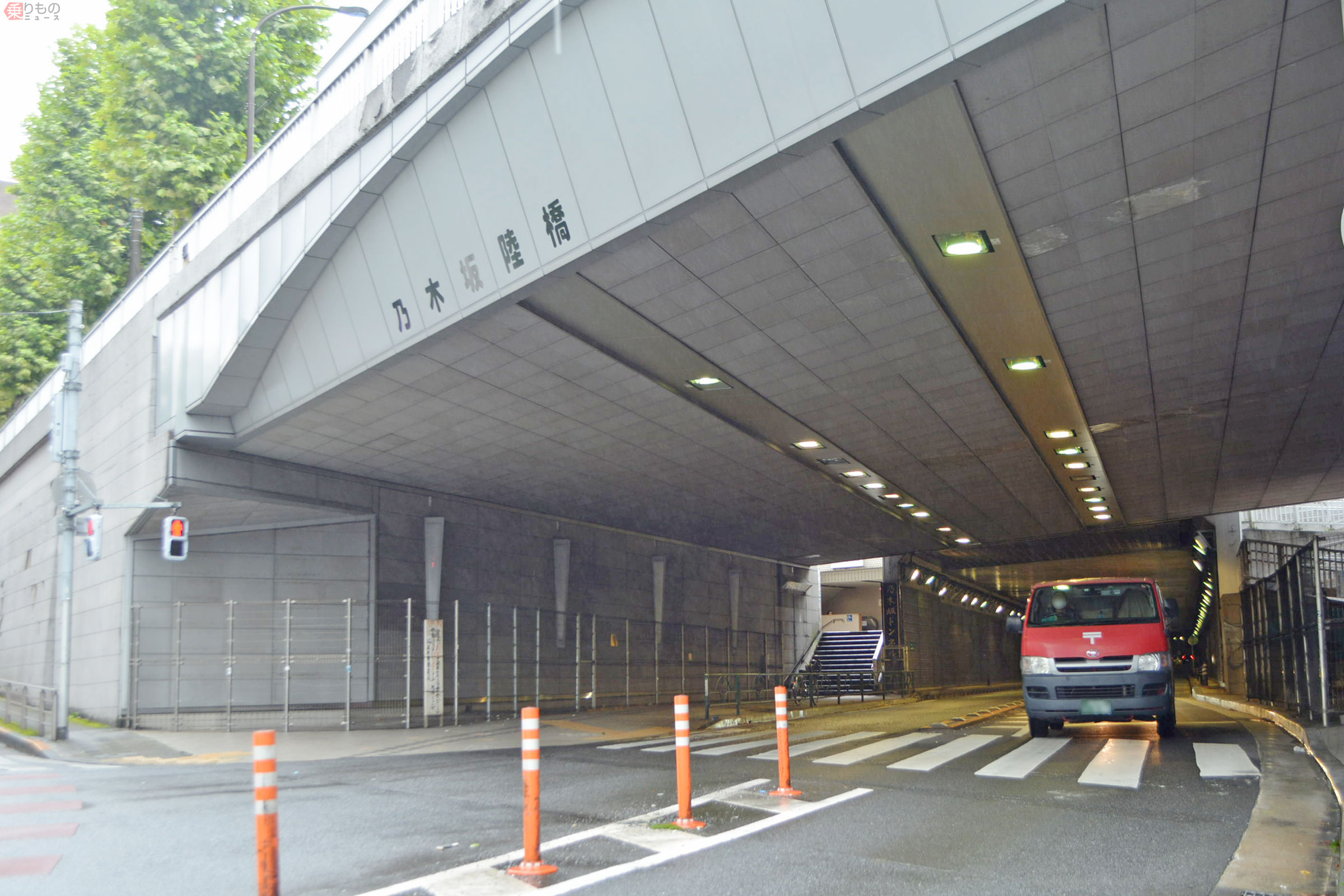 愛のトンネル File:Honzaka Tunnel.JPG - Wikimedia Commons