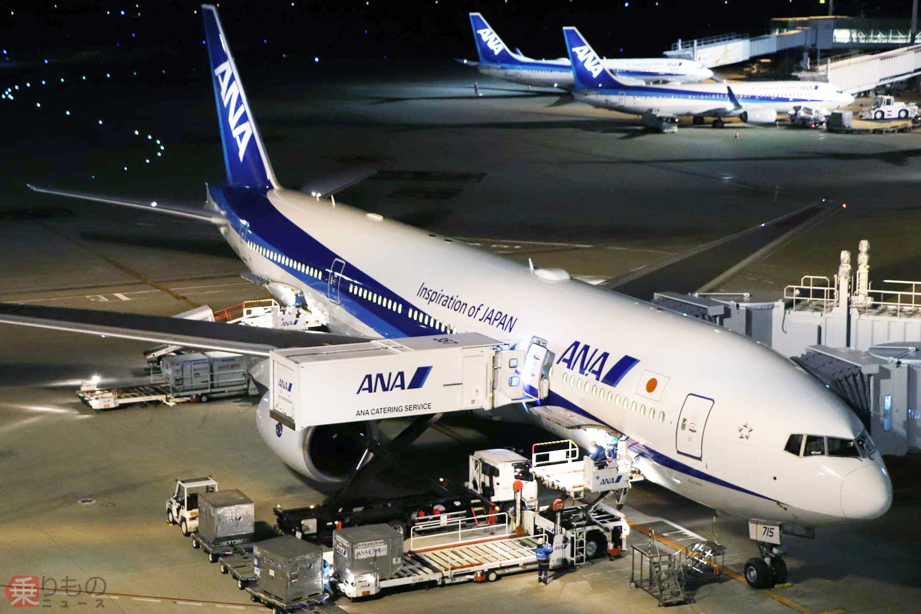 コメントお客！ ANA機出発前の“ナゾの呪文”!?「セットスライドバー」とは かつては違う