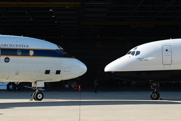 ★アメリカ軍＊ダグラス航空機株式会社５年勤続章（実物） ☆アメリカ軍＊ダグラス航空機株式会社5年勤続章（実物） ☆アメリカ軍