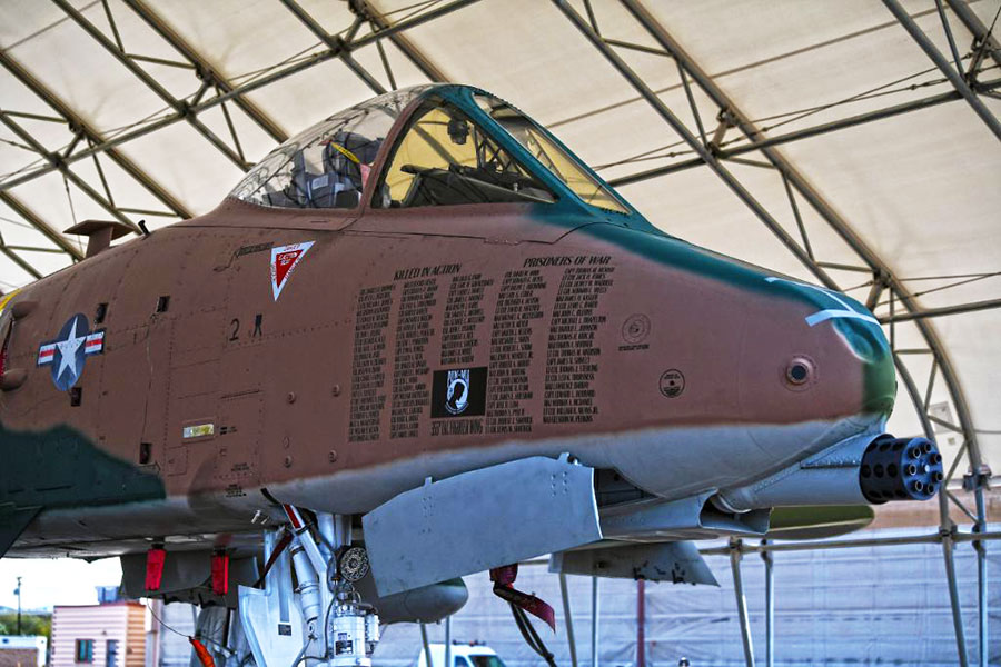 化石　A-10 Citizen Radio Controlled AT8263-10H Radiocontrolled Watch • EAN