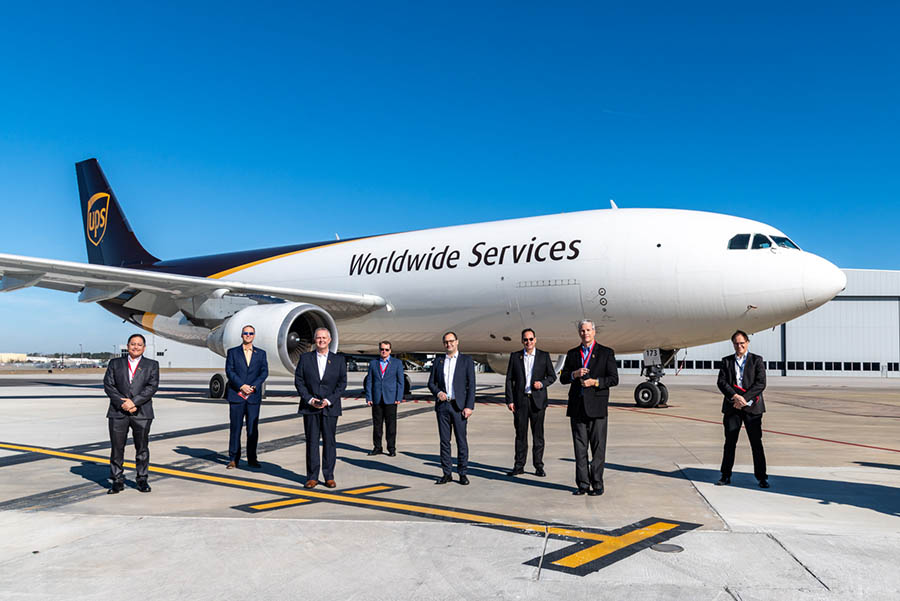 いろんな意味で珍機「コックピット魔改造エアバスA300」 レトロ機