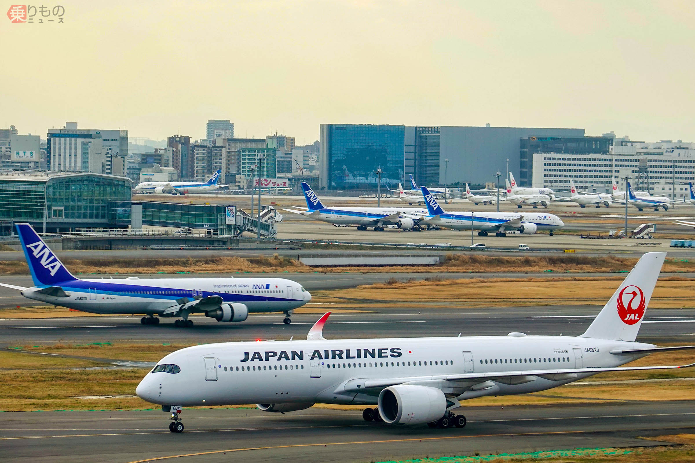 2021年GW 航空会社4社の国内線予約者数 状況は「コロナ禍以前の3～4割、でも昨年より回復」 | 乗りものニュース