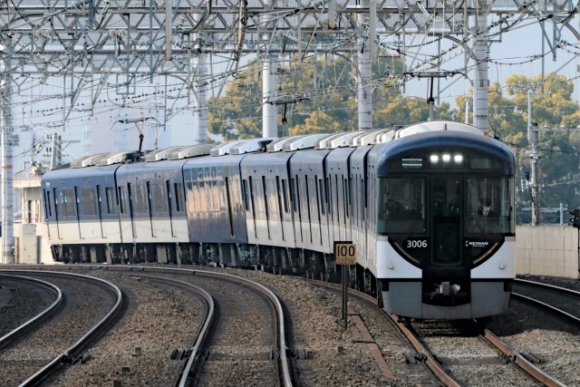 京阪 9月ダイヤ見直しで約200本減便 昼間は15分間隔に 準急が枚方市