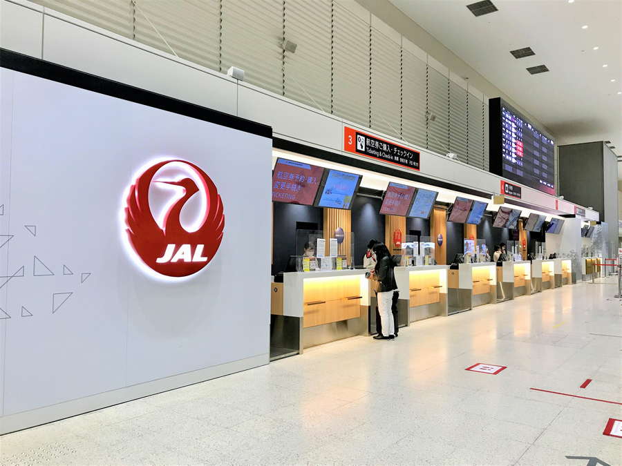 JAL 伊丹&那覇空港の国内線カウンターを刷新完了 「JAL SMART AIRPORT