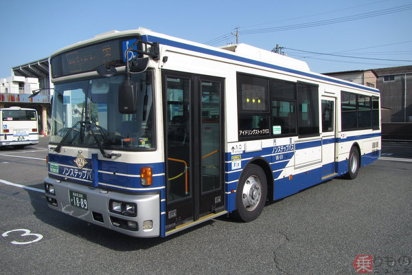 名古屋市交通局(名古屋市営バス)路線バス　前面 局章　　廃品 バス部品 名古屋市交通局(名古屋市営バス)路線バス 前面 局章 廃品 バス部品