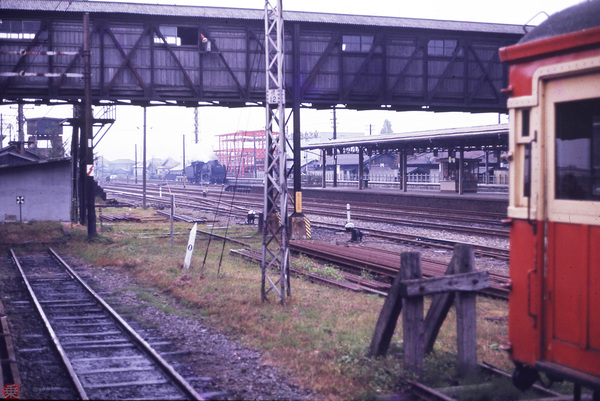 鉄道のある風景今昔】保有車両は7両だけ 庄内交通湯野浜線 終点はひなびた「理想の駅舎」 | 乗りものニュース