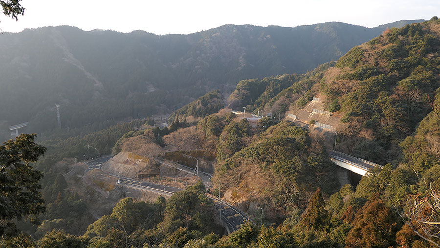 国道1号で最も寂しい区間？「鈴鹿峠」なぜ廃れたか 東海道の難所は