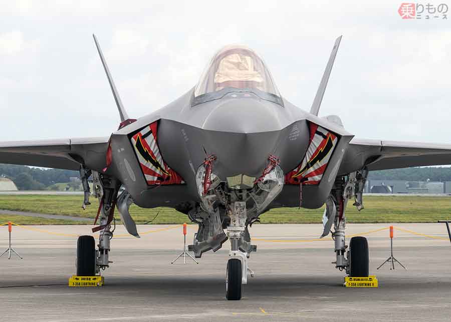 空自F-35 ステルス犠牲に野獣と化す!? 武装マシマシにする取扱い注意な
