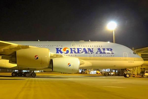 デカすぎて圧巻」 中部空港に大韓航空の巨大機「A380」が初飛来… なぜ