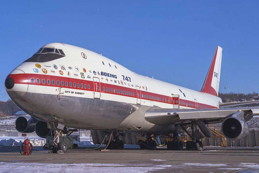 半世紀の歴史に幕「ジャンボ機」、実は“初づくし”の民間機だった