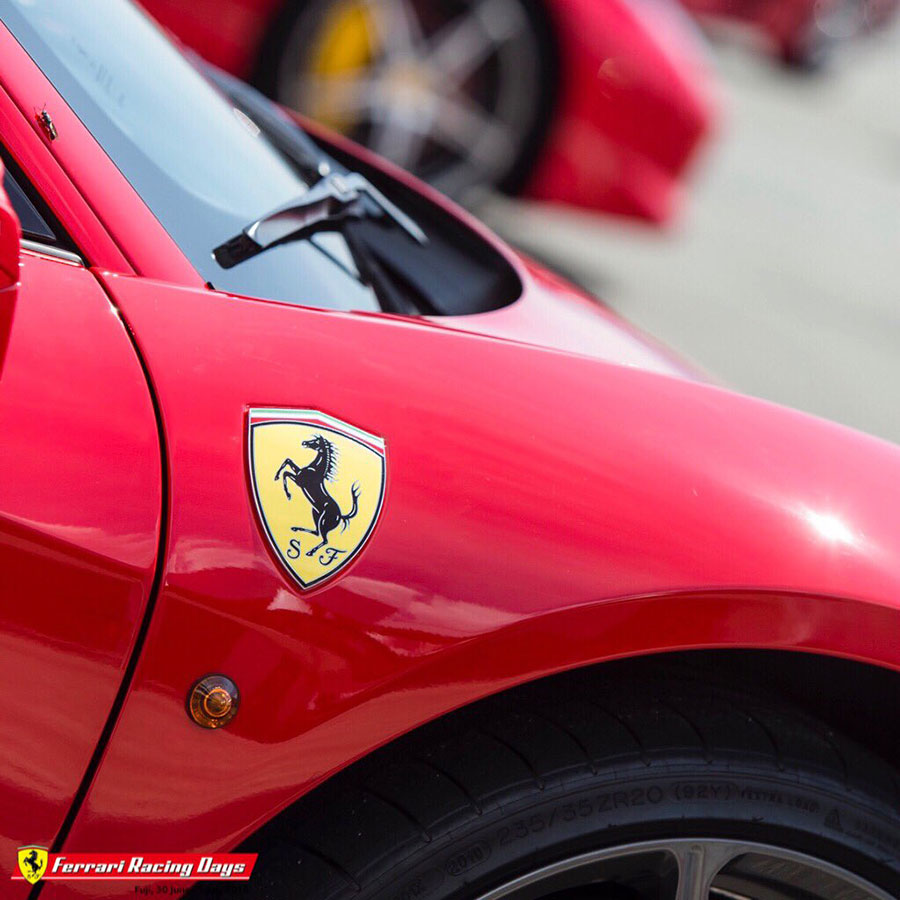 Ferrari フェラーリ 跳ね馬ピンバッジ フェラーリ クラブ オブ ジャパン 会員ピンバッジ 跳ね馬 FCJ