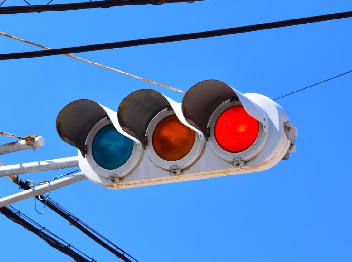 赤信号様用 信号機の赤信号｜商用利用無料の写真・動画・イラスト配布サイト haconana