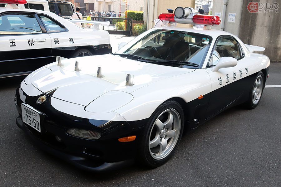 埼玉県警のレアパトカーがズラリ！「けいさつ車両展」inてっぱく