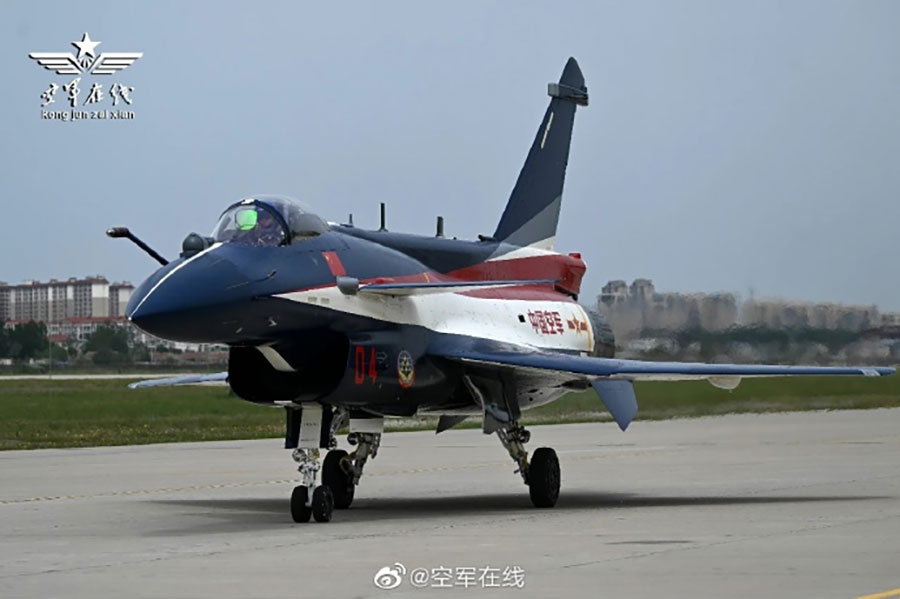 ブルーインパルス　2枚 61-+32tl3SL._UF350,350_QL50_.jpg