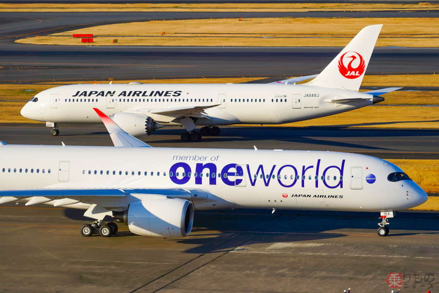 旅客機「重量級の団体が固まって乗ってもバランスが崩れない」のはなぜ？ 小型機だとある“体重測ります”（1/2 ページ） | 乗りものニュース