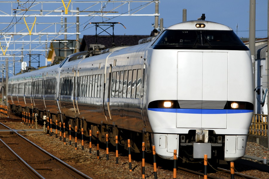 127883_230324_norimono_01.jpg