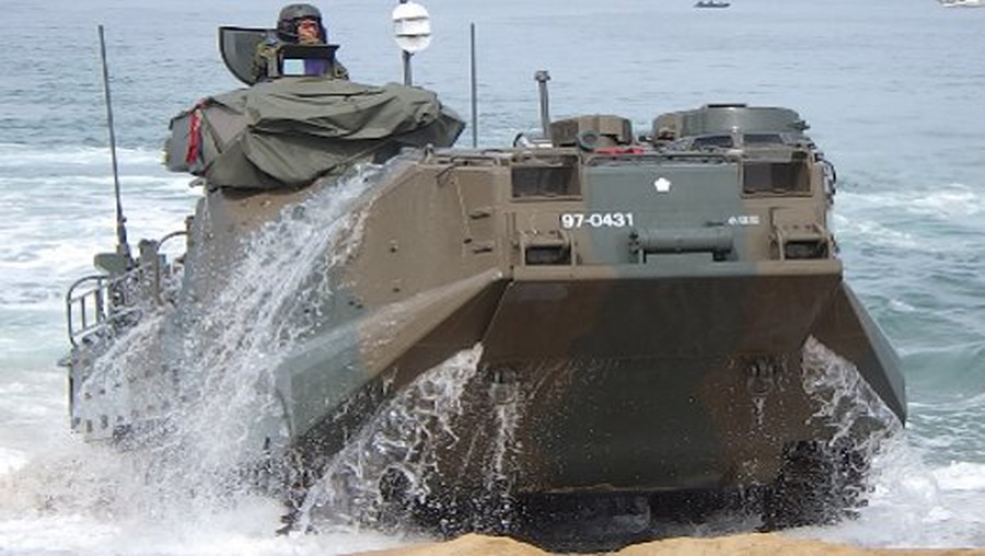 s 陸上自衛隊　水陸両用車 自衛隊の新たな「水陸両用車」まさかの無人化？「あらゆる正面」から