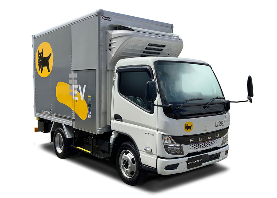 *値下ヤマト運輸　宅急便　B8010/ EV車 大型トラック＆小型EV車トラック ヤマト運輸・日野自動車による超低床・ウォークスルーの小型BEV