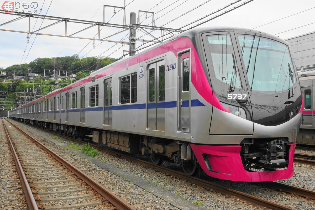 京王ライナー」に“世界初”の車両が登場 最新編成からの新機軸とは 実はちょいちょい進化してる！ | 乗りものニュース