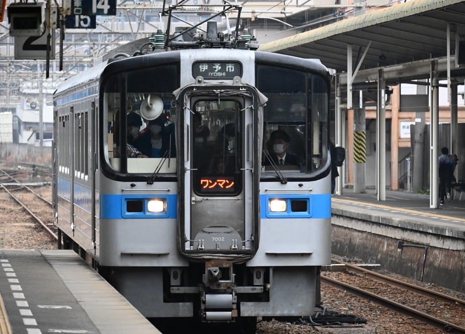 今治⇔松山　行き先板　電車 今治⇔松山 行き先板 電車 hqdefault.jpg