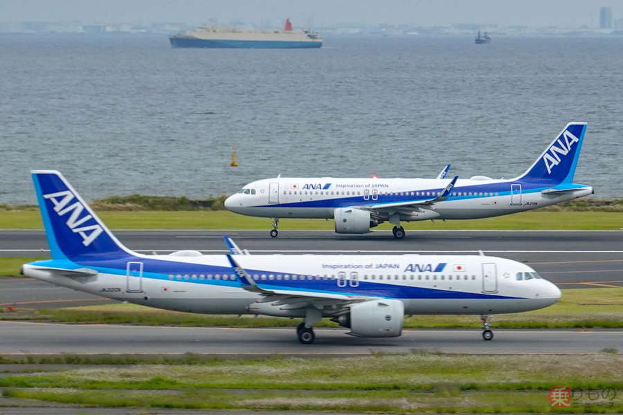 A1432 ANA　中国就航２０周年　1/1000モデル　６機入 A1432 ANA 中国就航20周年 1/1000モデル 6機入