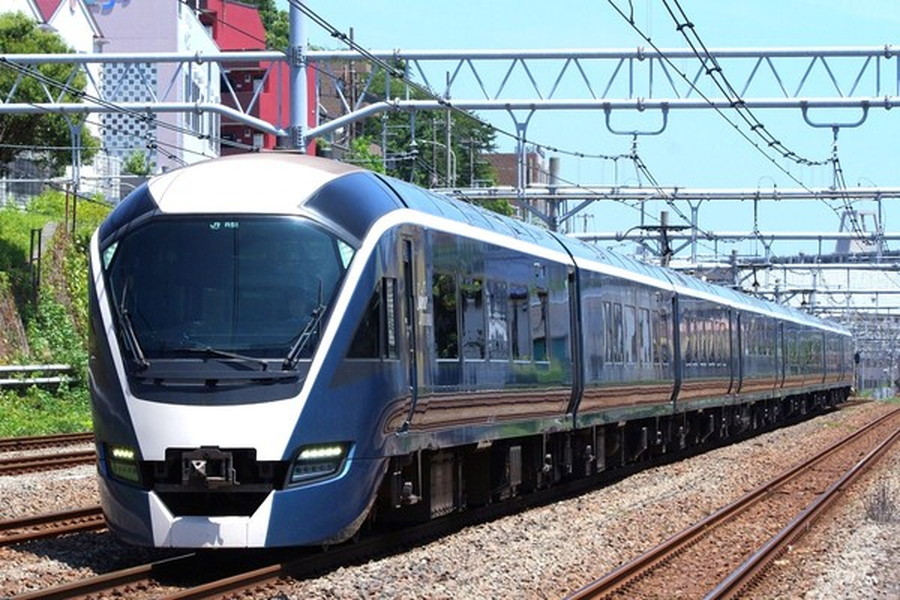 食堂車完全復活!? 「極厚ステーキ」も登場 特急「サフィール踊り子