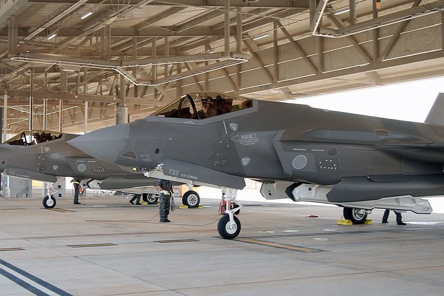 戦闘機を覆う「ニンジャ・ハンガー」開発元は“着物の帯メーカー