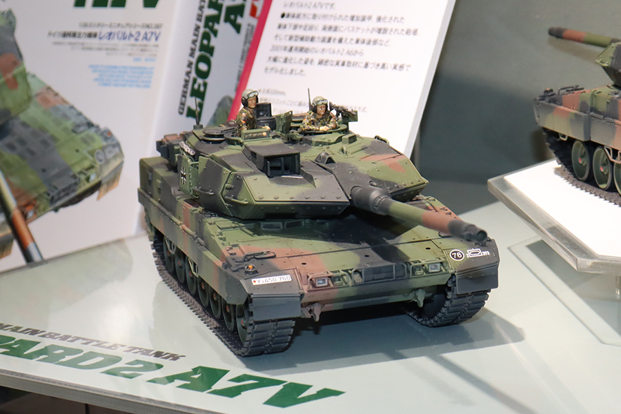 そんな場所にエアコンが!?」ドイツの最新戦車がついに模型化