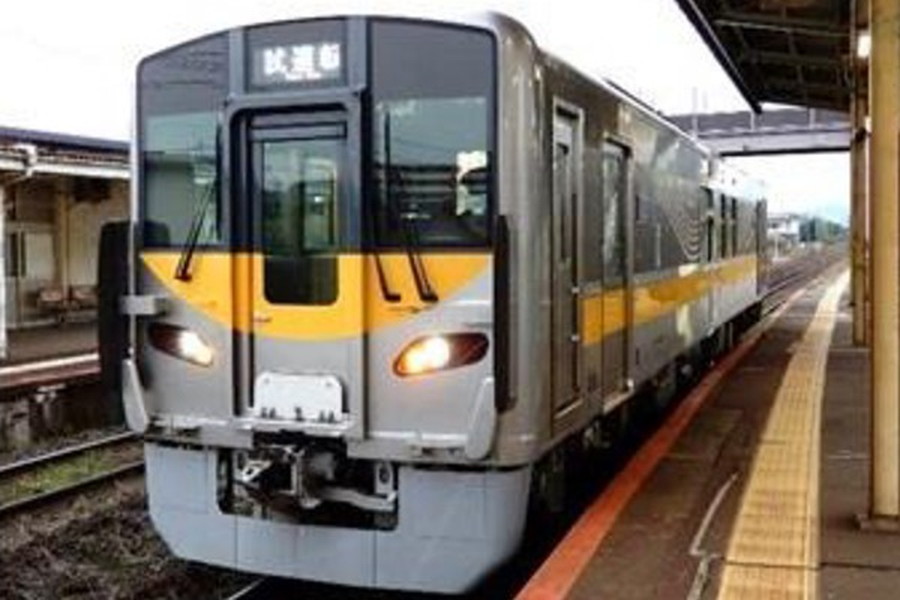 JR西日本の「激レア車両」初の営業運転へ！9月から快速として運行