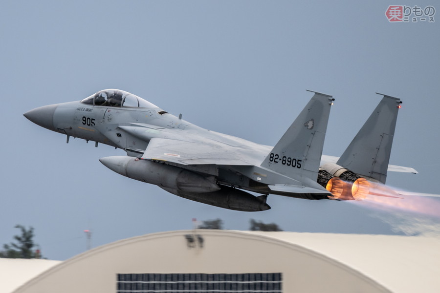 日本一忙しい戦闘機部隊」異色の経歴もつ南国のF-15飛行隊長
