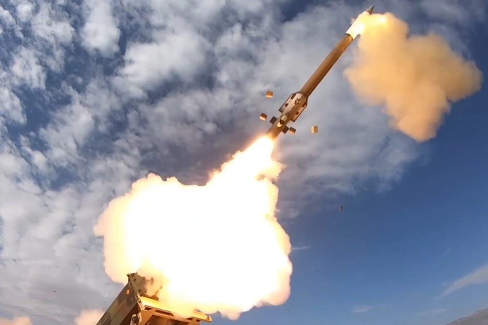 自衛隊も熱視線！ 最新防空システム米陸軍が受領 その性能ホントに