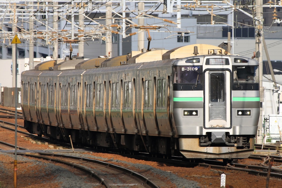 JR北海道　国鉄　行先板　千歳線　札幌　千歳 133733_230222_ngzk_01.jpg