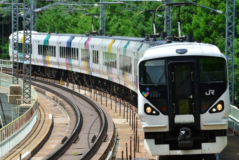 新宿発の夜行特急は秋も設定！ その名も往年の「アルプス」 JR東日本の