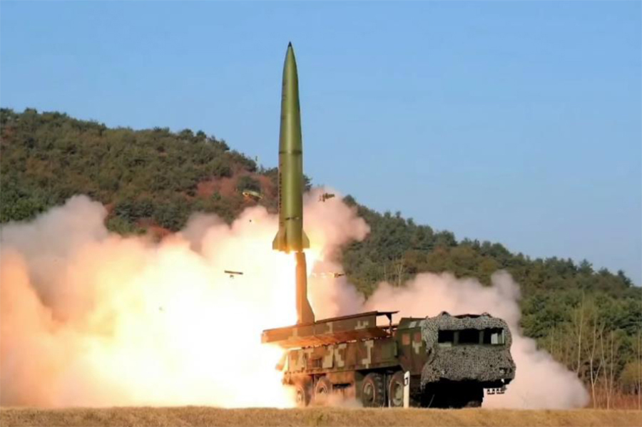 ウクライナ“迎撃困難なミサイル”をドローン攻撃で破壊 北朝鮮が