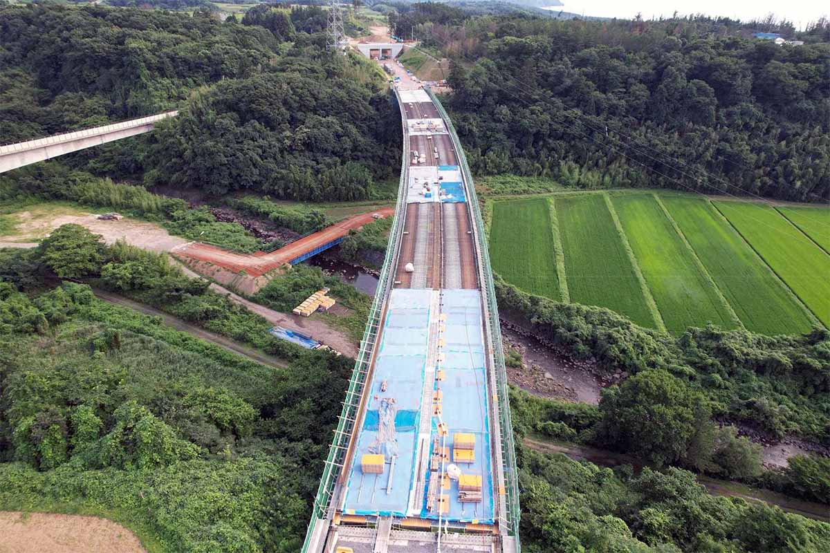 画像ギャラリー | 日本海東北道の「県境区間」工事に黄信号