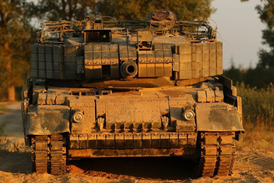 魔改造戦車”ウクライナ軍司令部が公開「いったい原型はなんなんだ