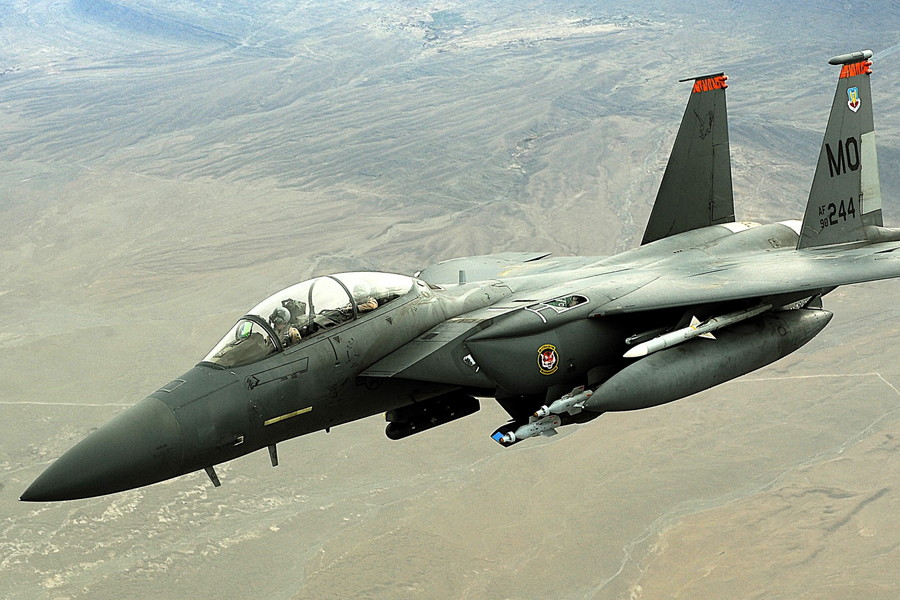 ブーム伸ばす謎のF-15「イーグル」!? 米空軍が進める戦闘機の ブーム伸ばす謎のF-15「イーグル」!? 米空軍が進める戦闘機の