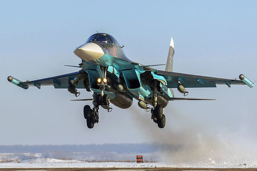 画像ギャラリー | ロシア軍の「巨大弾薬庫」に壊滅的な打撃