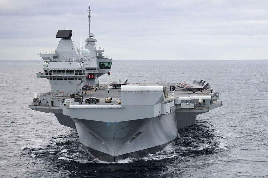 1940年代前半、イギリス、minipnone真空管ラジオ。