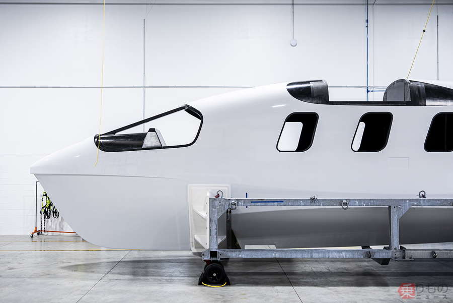 超型破り設計で「海上スレスレを爆速飛行」する航空機、なぜそう飛ぶ