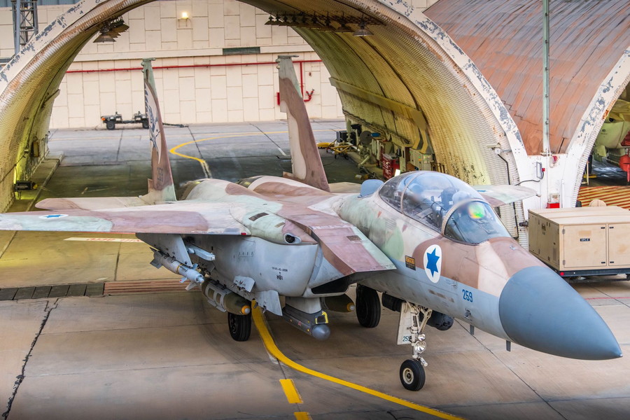なぜ今さらF-15!? 「非ステルス戦闘機」を選んだイスラエルの思惑とは